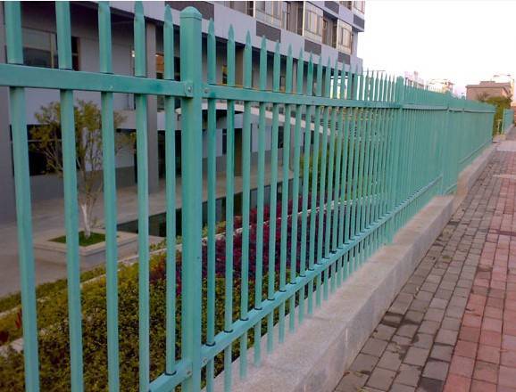 贵阳热镀锌钢制护栏